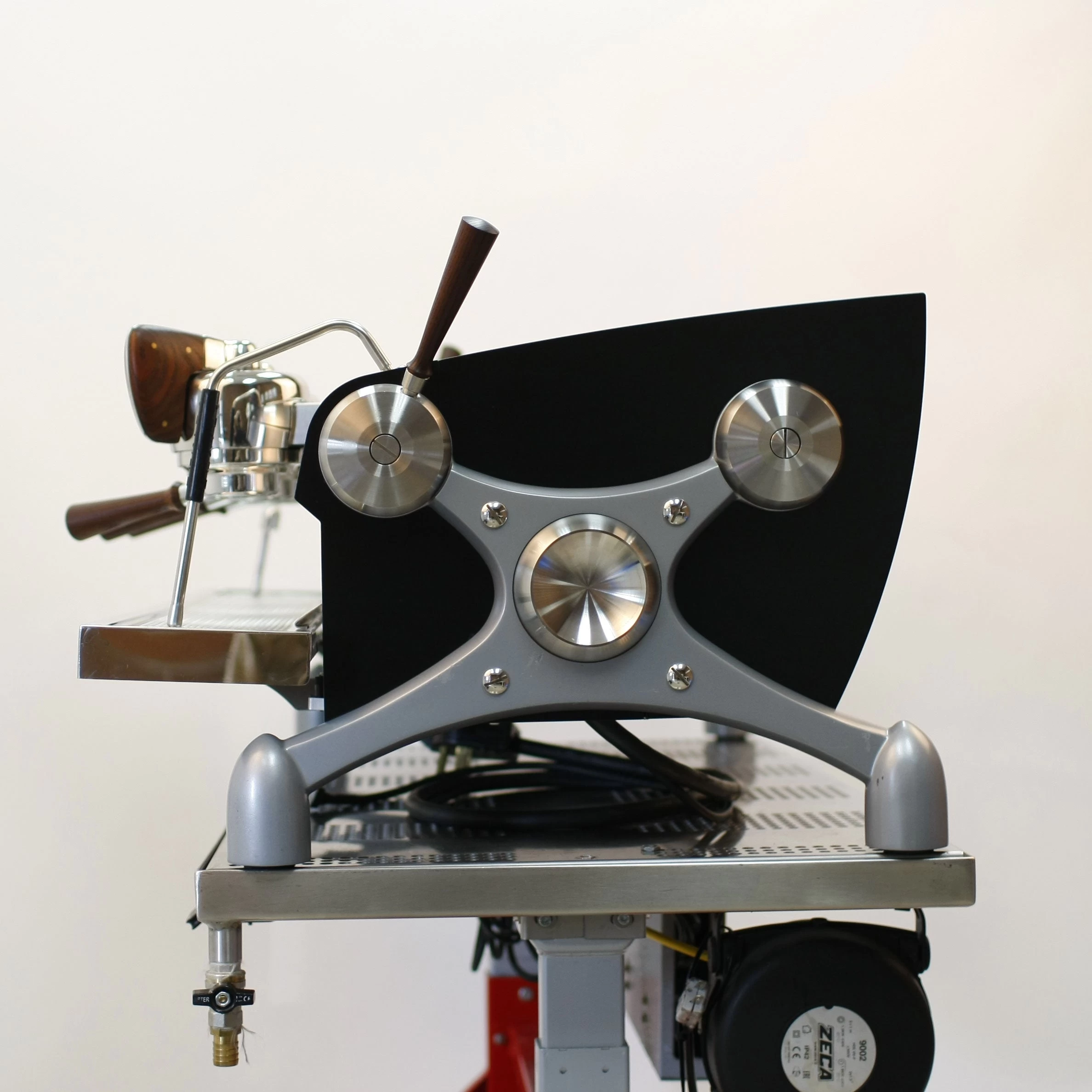 REFURBISHED Slayer Espresso V3 3 Group Volumetric Espresso Machine - Black 5 REFURBISHED Slayer Espresso V3 3 Group Volumetric Espresso Machine - Black - Image 5