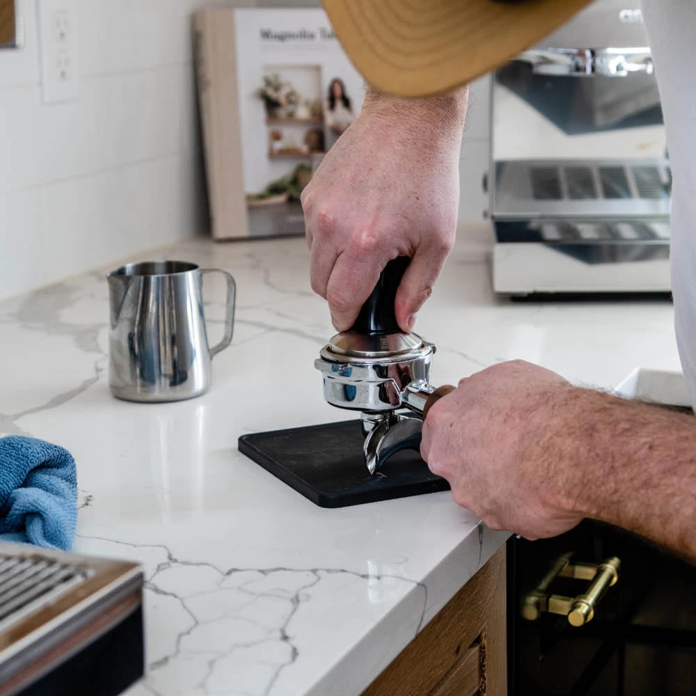 Ascaso Steel DUO Programmable Espresso Machine W/PID Controller, Dual Thermoblock, 120V (White) 6 Ascaso Steel DUO Programmable Espresso Machine W/PID Controller, Dual Thermoblock, 120V (White) - Image 6